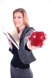 woman-with-apple