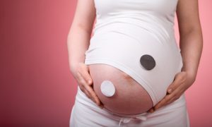dreamstime_5610847-pregnant-yin-yang