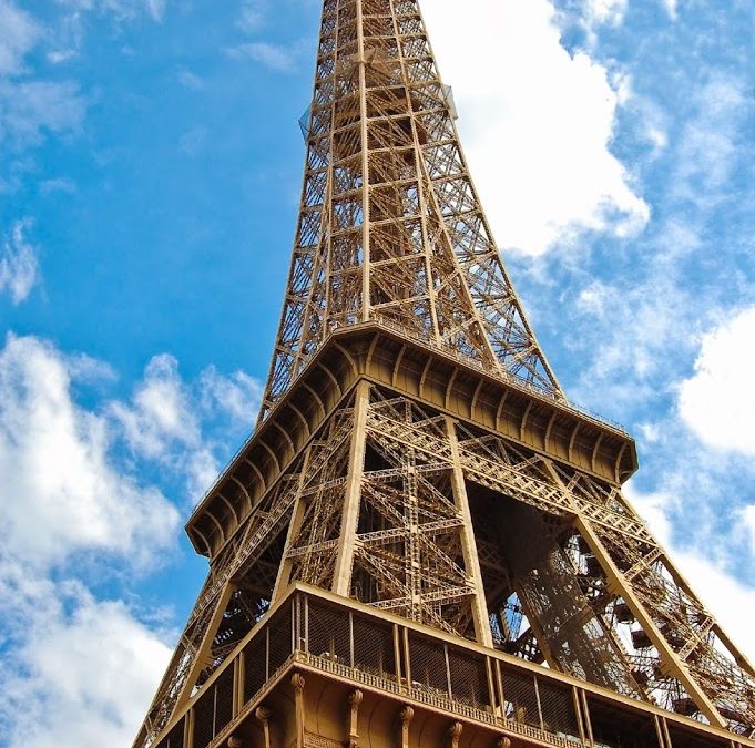 Acupuncture (that’s French for acupuncture :) and Paris