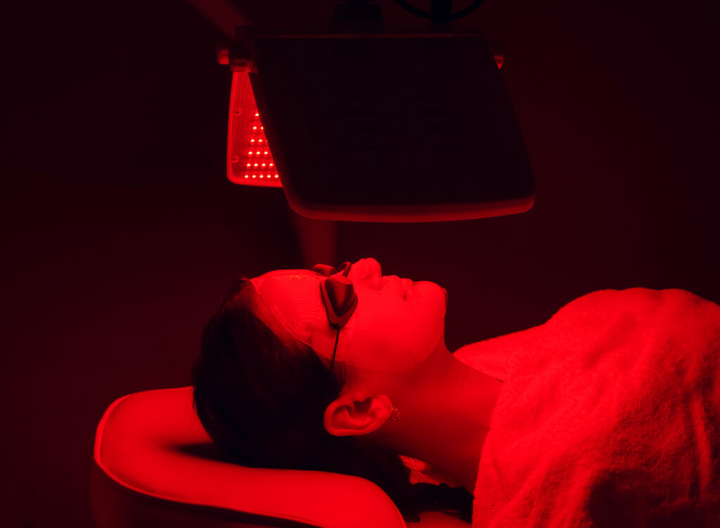 Young,Woman,Having,Red,Led,Light,Facial,Therapy,Treatment,In B3649756 6260 4231 A51E F2870764CD3D 300x220